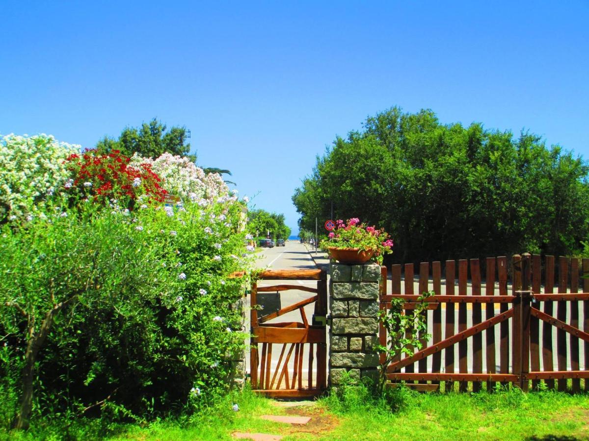 Phocea Bed & Breakfast San Teodoro  Exterior photo